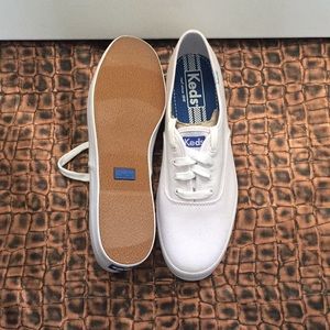 Keds size 9.5